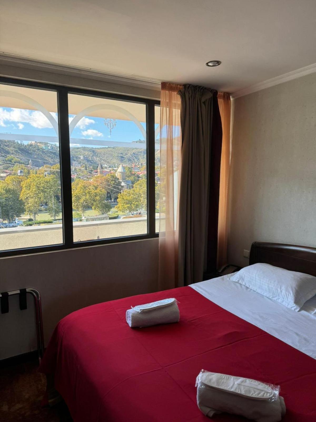 Hotel Rike Park Tbilisi Esterno foto