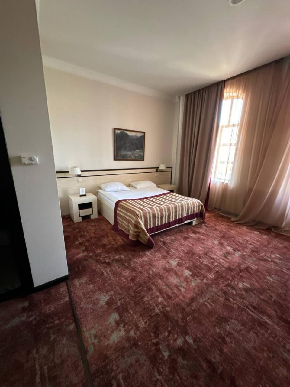 Hotel Rike Park Tbilisi Esterno foto