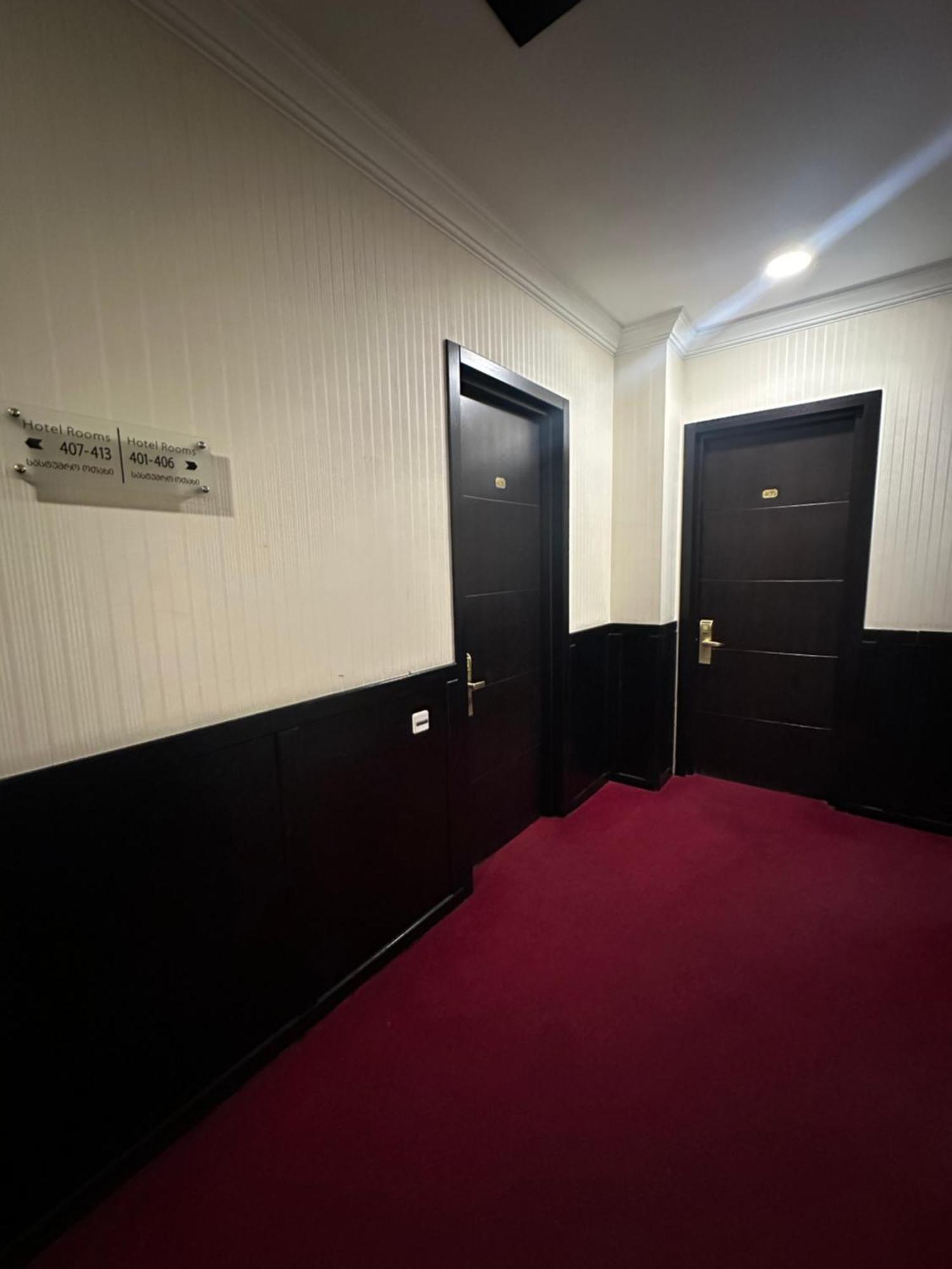 Hotel Rike Park Tbilisi Esterno foto