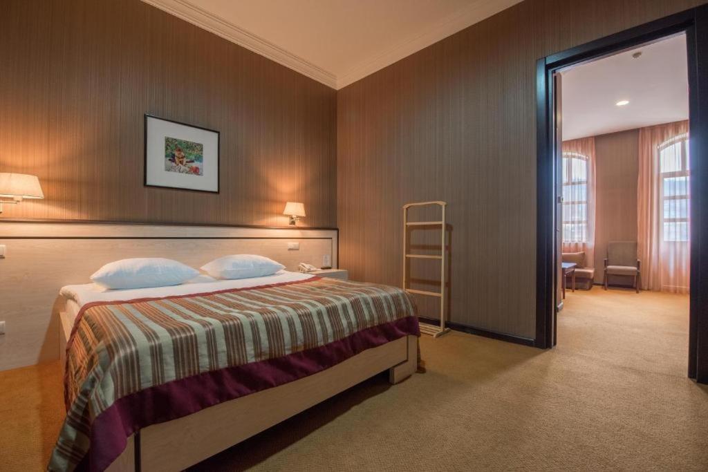 Hotel Rike Park Tbilisi Esterno foto